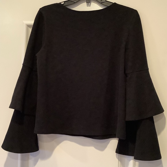 eri + ali Black Pullover Blouse Top Size Small Tiered Ruffle Bell Sleeves - Picture 2 of 10